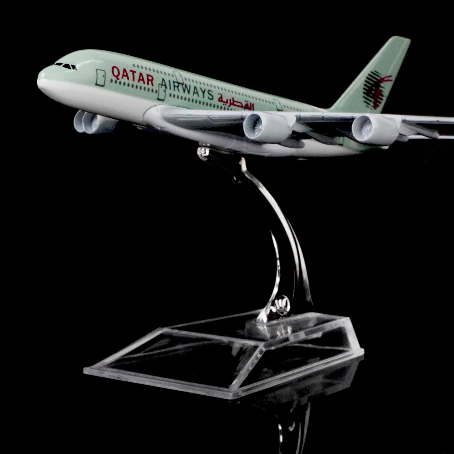 Party Games Bus - 1:400 16cm エアバス A380 カタール航空 飛行機