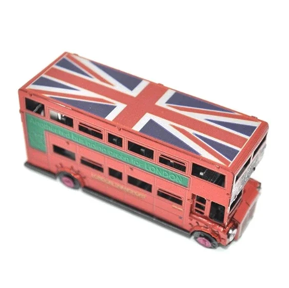 レーザーカットの形をした金属製パズルモデルキット,子供のおも - Party Games Bus のレビューと価格